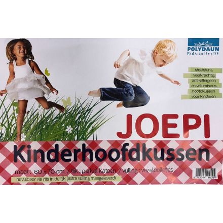 Joepi Hoofdkussen. Dit zachte hoofdkussen is speciaal voor kinderen en mensen die houden van een wat lager en zachter hoofdkussen. Met de navulling kan het volume van het hoofdkussen zelf bepaald worden. MAAT: 60 x 70 cm.